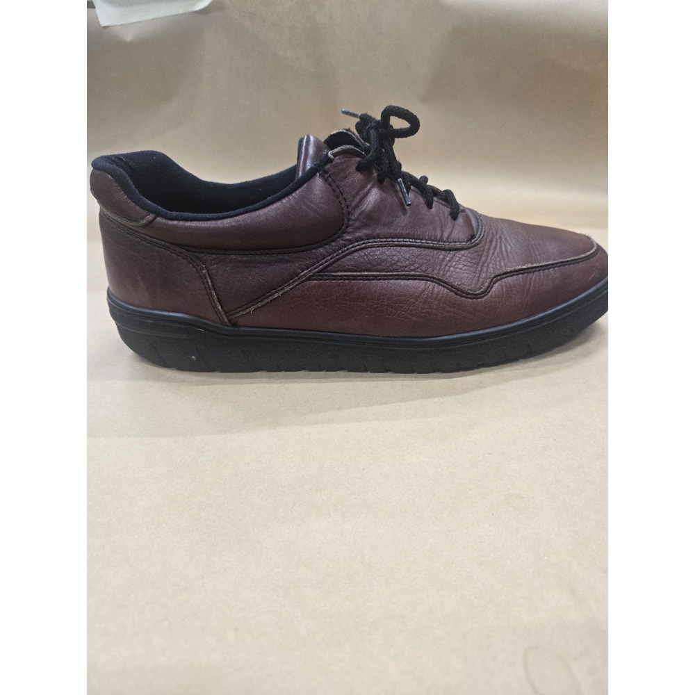 Red Wing Shoes 8641 Oxford Made In USA Vibram Soles Mens Size 10EE Griptec 2